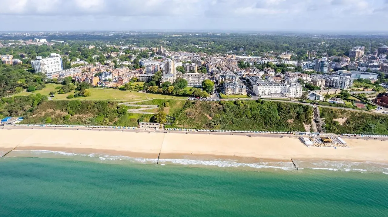 The Nici 4*, Bournemouth United Kingdom